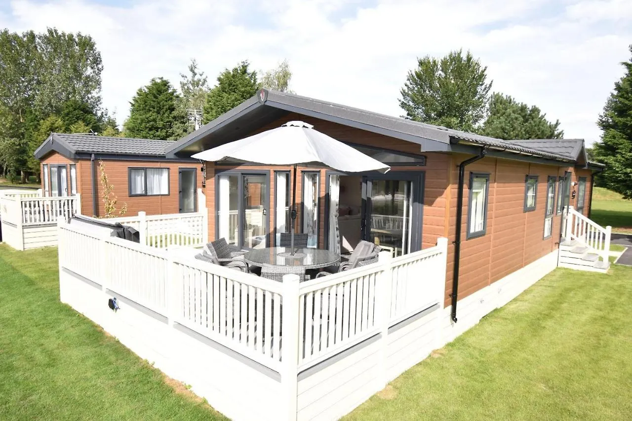 The Crucible Lodge With Hot Tub York