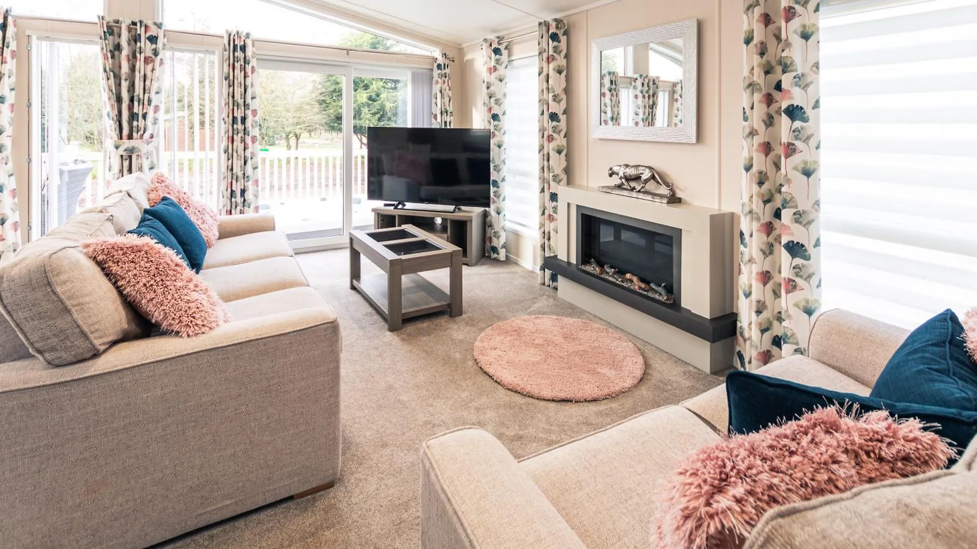 The Crucible Lodge With Hot Tub York